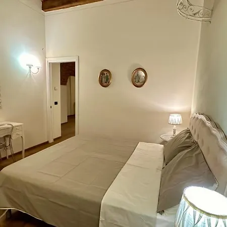 Marta's House Appartement *